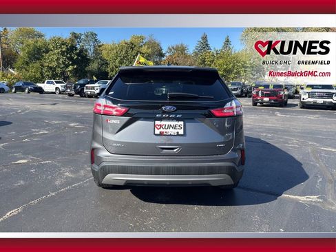 Used 2024 Ford Edge SEL image 6