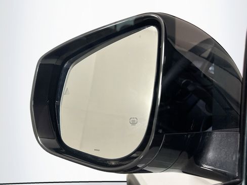 Used 2023 Jeep Grand Cherokee Altitude image 16