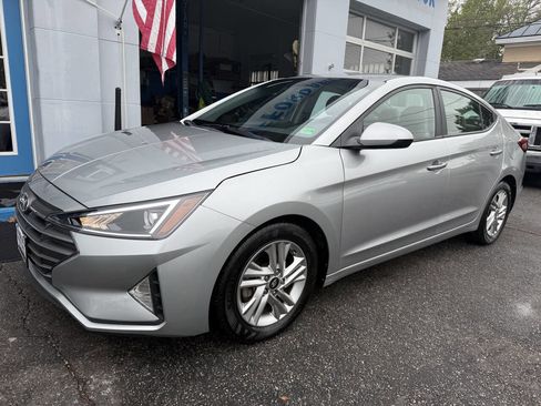 Used 2020 Hyundai Elantra SEL image 3