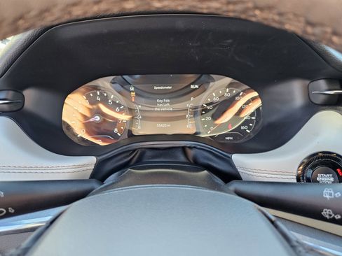 Used 2024 Jeep Compass Limited image 27