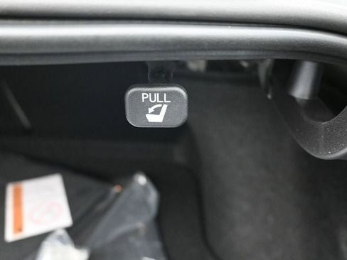 New 2026 Nissan Sentra SL w/ Floor Mat Package image 29