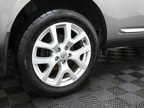 Used 2011 Nissan Rogue SV w/ SL Pkg image 30