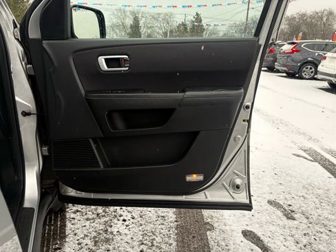 Used 2011 Honda Pilot EX image 13
