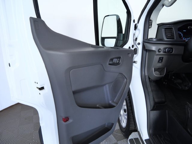 Certified 2025 Ford Transit 250 Low Roof w/ Exterior Upgrade Package RWD image 14