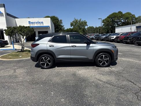 Used 2023 Chevrolet TrailBlazer RS w/ Convenience Package image 4