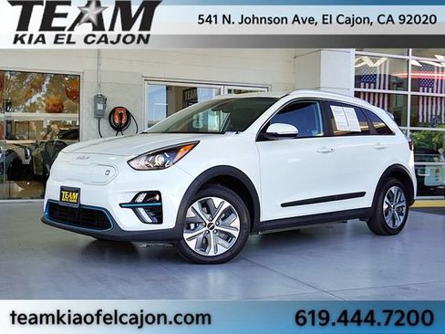 Used 2022 Kia Niro EX FWD image 2