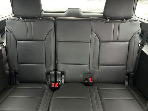 Used 2024 Chevrolet Suburban RST w/ Luxury Package image 20