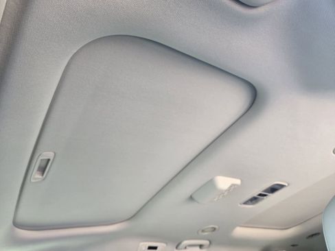 New 2026 Kia Carnival SX FWD image 18