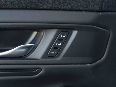 Used 2025 Honda Accord EX-L image 39