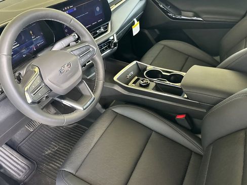 New 2026 Chevrolet Equinox LT FWD image 11