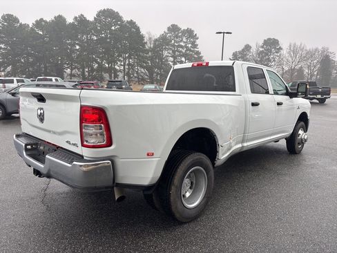 Used 2024 RAM 3500 Tradesman w/ Chrome Appearance Group image 7