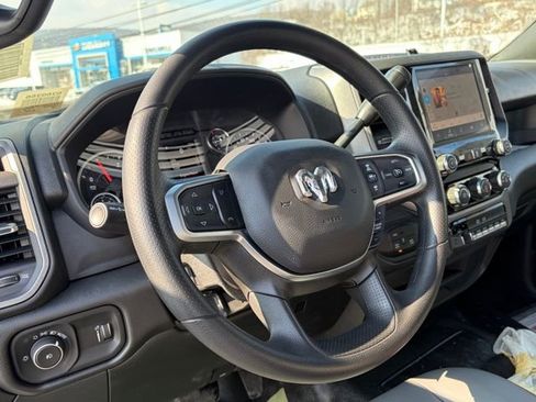 New 2026 RAM 5500 Tradesman w/ Chrome Appearance Group image 31