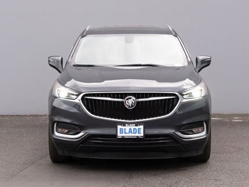 Used 2021 Buick Enclave Essence image 22