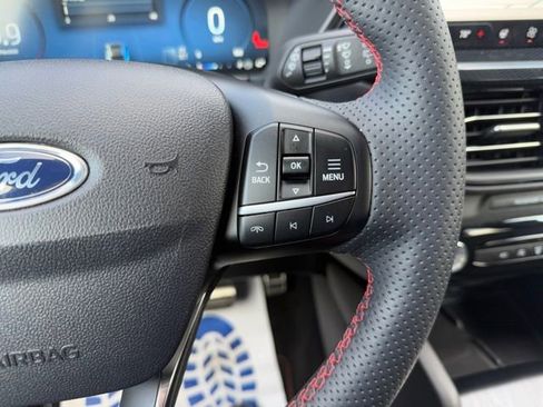 Certified 2023 Ford Escape ST-Line Select w/ Tech Pack #2 image 21