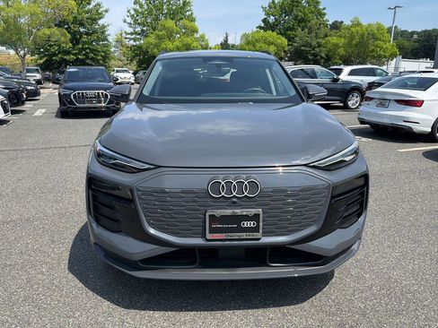 Used 2025 Audi Q6 e-tron Premium w/ Convenience Package AWD/4WD image 5