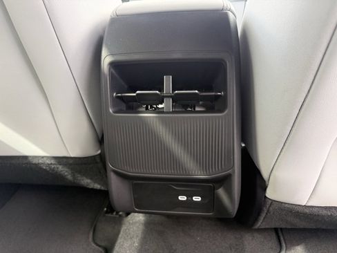 New 2026 Jeep Cherokee Limited image 12