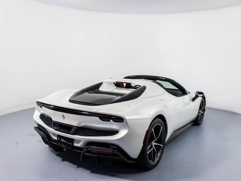 Certified 2025 Ferrari 296 GTS image 2