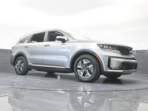 Used 2023 Kia Sorento EX w/ Panoramic Sunroof Package FWD image 68