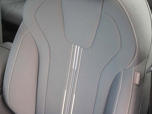 Used 2023 Hyundai Elantra SEL image 24