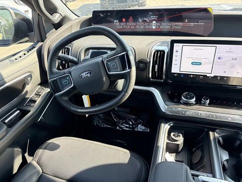 New 2027 Ford Expedition Platinum w/ Stealth Appearance Package AWD/4WD image 14