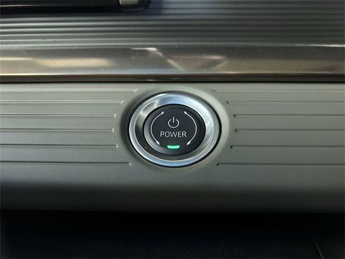 Used 2025 GMC Hummer EV 3X image 17