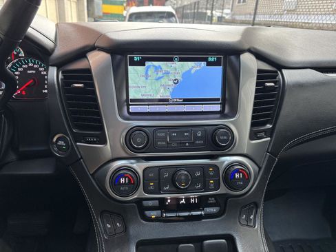 Used 2018 Chevrolet Tahoe LT w/ Luxury Package image 12