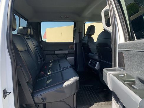 Used 2023 Ford F350 Lariat w/ Tremor Off-Road Package AWD/4WD image 32
