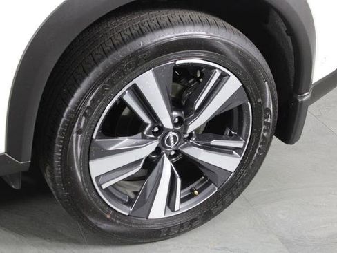 Certified 2023 Nissan Rogue Platinum w/ Platinum Premium Package image 13