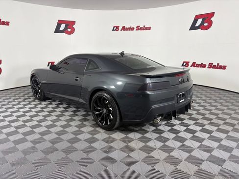 Used 2015 Chevrolet Camaro SS RWD image 5