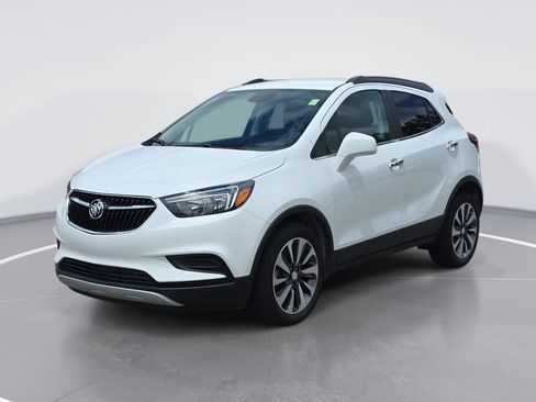 Certified 2022 Buick Encore Preferred w/ Safety Package FWD image 9