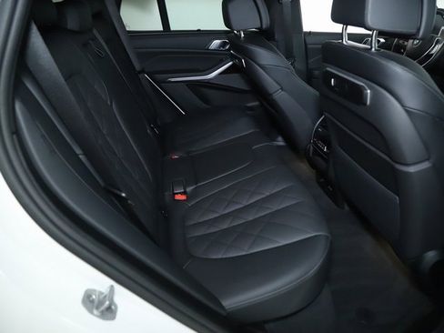 Certified 2026 BMW X5 xDrive40i w/ Climate Comfort Package image 33