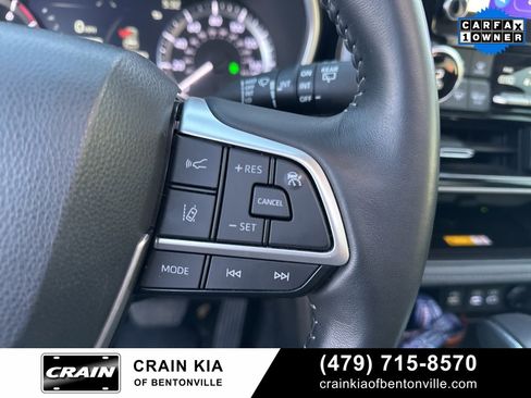 Used 2023 Toyota Highlander XLE image 33