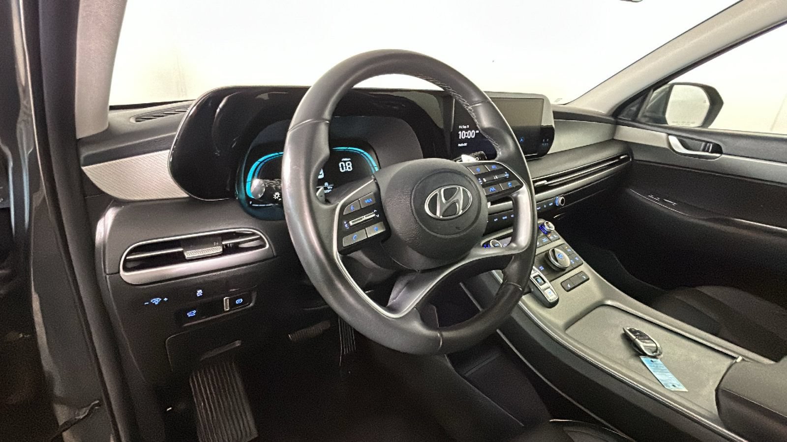 Used 2025 Hyundai Palisade SEL FWD image 15