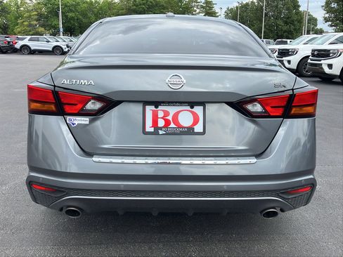 Used 2022 Nissan Altima 2.5 SR FWD image 5