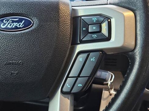 Used 2021 Ford F250 Lariat w/ Lariat Value Package AWD/4WD image 21