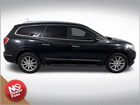 Used 2013 Buick Enclave Leather image 2