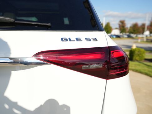 New 2026 Mercedes-Benz GLE 53 AMG 4MATIC image 18