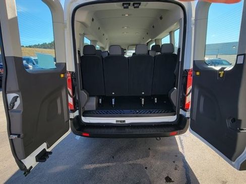 Used 2022 Ford Transit 350 XLT image 46