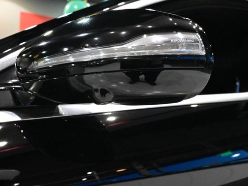 Used 2014 Mercedes-Benz S 63 AMG 4MATIC Sedan image 13