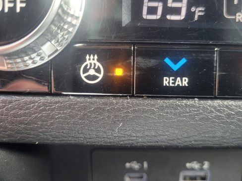 Used 2022 Mitsubishi Outlander SEL AWD/4WD image 22