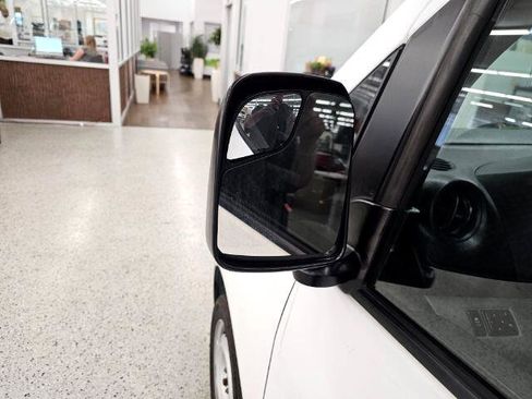 Used 2018 Chevrolet City Express LT image 31