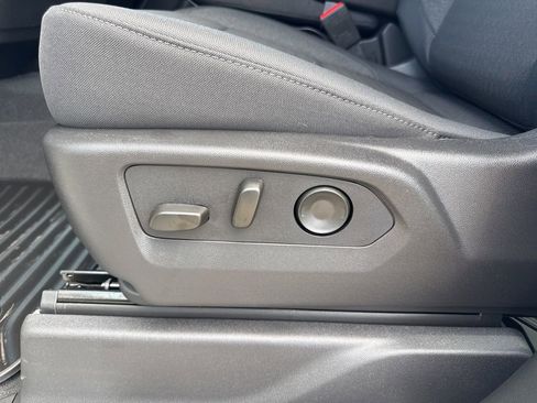 New 2026 GMC Sierra 1500 Elevation image 10