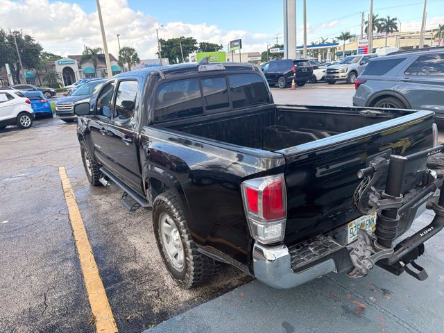 Used 2016 Toyota Tacoma SR5 RWD image 6