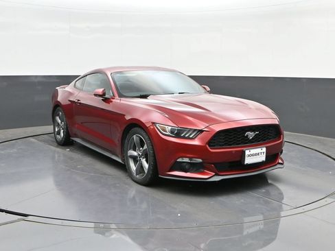 Used 2016 Ford Mustang Coupe w/ Equipment Group 051A RWD image 17