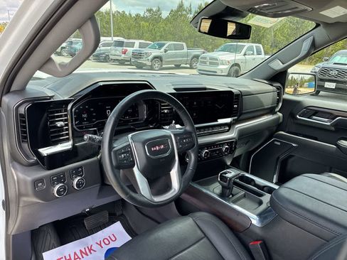 Used 2023 GMC Sierra 1500 SLT w/ SLT Premium Package AWD/4WD image 10
