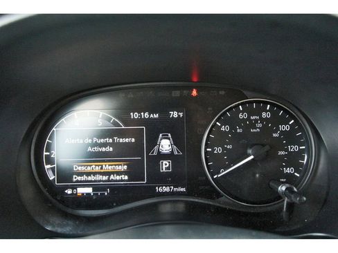 Used 2022 Nissan Kicks SV w/ Interior Electronics Package image 13