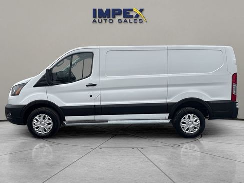 Used 2024 Ford Transit 250 Low Roof w/ Exterior Upgrade Package image 2