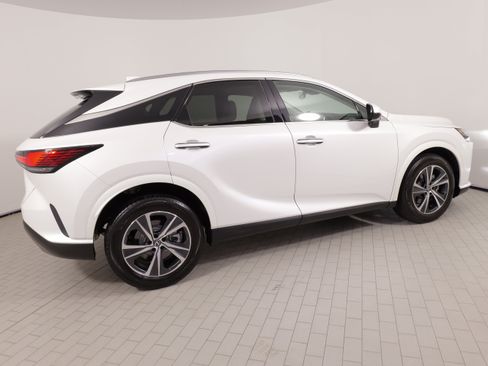 Used 2024 Lexus RX 350 Premium w/ Cold Area Package AWD/4WD image 11