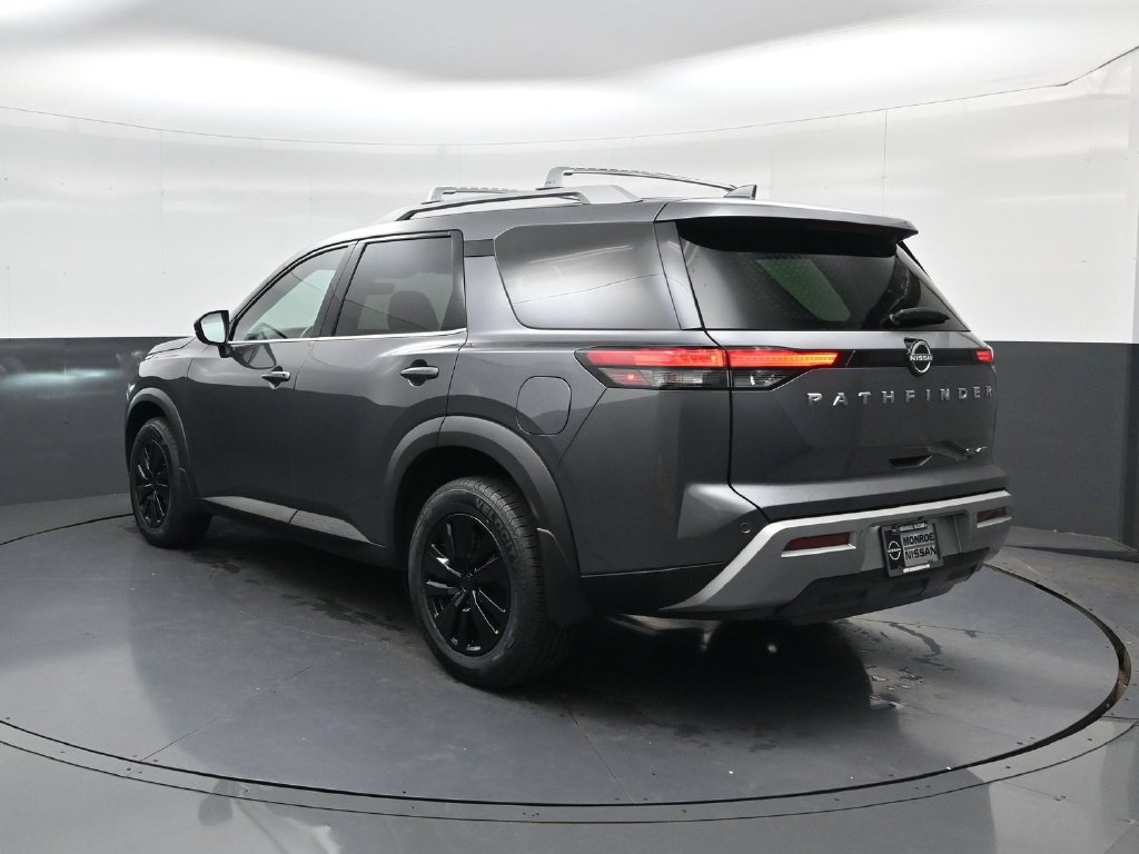 Certified 2024 Nissan Pathfinder SL AWD/4WD image 7