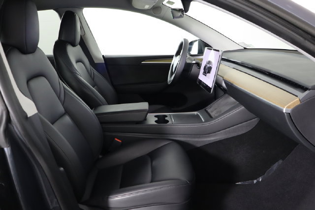 Used 2023 Tesla Model Y Long Range AWD/4WD image 15
